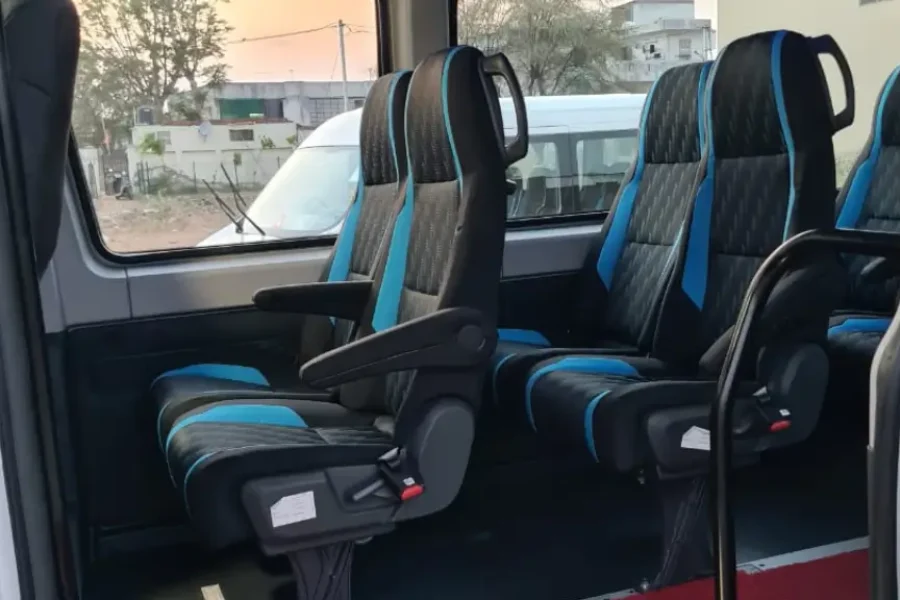 Urbania 17 Seater