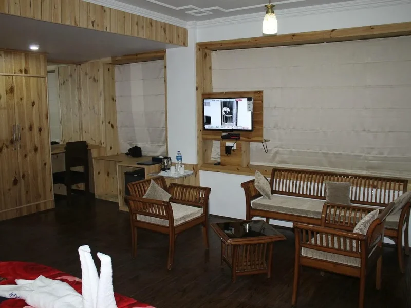 Hotel Grand habib Srinagar - Best 3 star hotel in Srinagar Kashmir