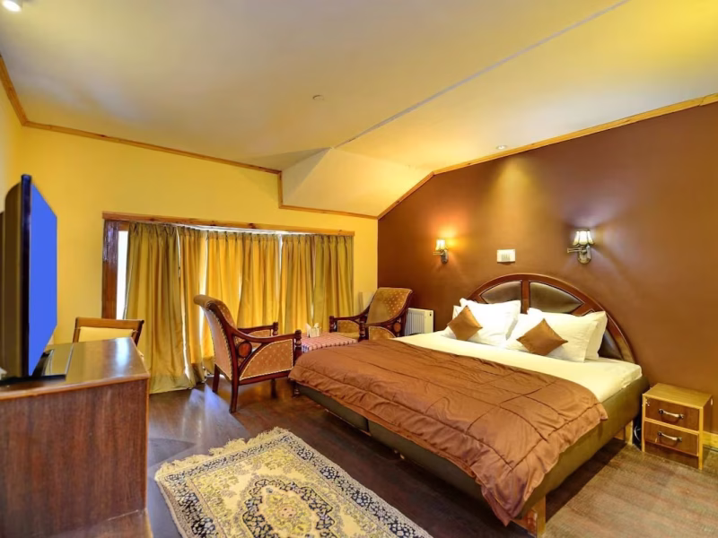 Pine-Palace-Hotel-Gulmarg-Best-3-Star-Hotel-in-Gulmarg-2