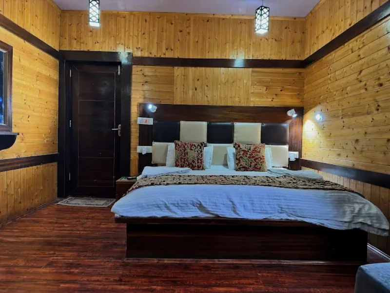 Elegant Resort Pahalgam - Premium 3 Star hotel located at Rafting Point Pahalgam