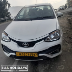 Etios cab service in kashmir , book etios taxi in kashmir within 10 minutes