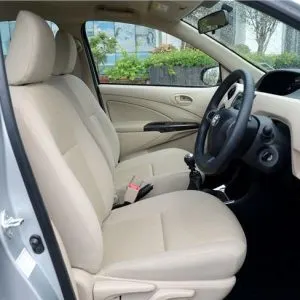 Etios-cab-service-in-kashmir-book-etios-taxi-in-srinagar-kashmir-