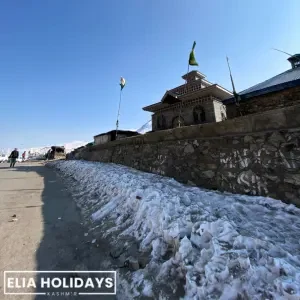 Srinagar to peer ki gali taxi service , online taxi service from srinagar to peer ki gali , best cab , taxi service from srinagar to peer ki gali. Pre-book online cab in kashmir to peer ki gali